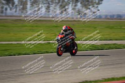media/Feb-11-2024-TrackDaz (Sun) [[0c6448d9ff]]/Group B/Grid and Front Straight/